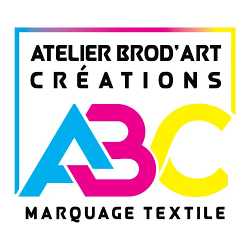 atelier-brodart-creations-marquage-textile-chaudun-soissons-aisne-identite-visuelle-logo-cmjn Logo Atelier Brod’Art Créations – ABC avec des couleurs dynamiques (cyan, magenta, jaune), marquage textile à Chaudun près de Soissons.